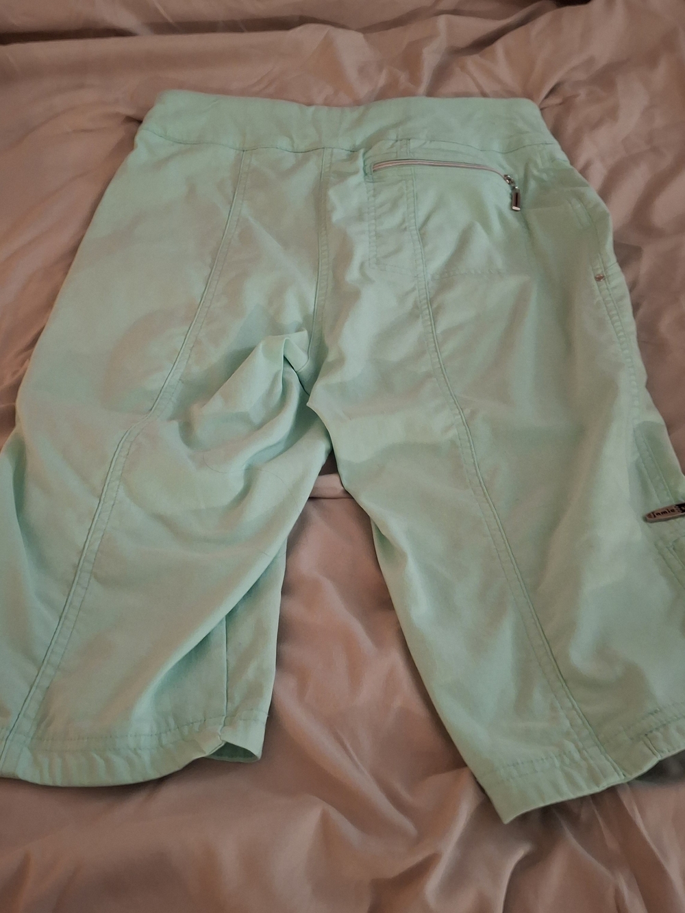 Jamie Sadock Women's Mint Green Active Capris with Branded Plate - Picture 7 of 9